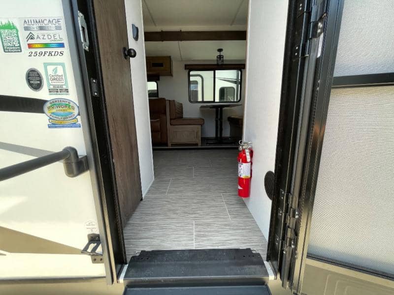 2024 Coachmen 2024 Coachmen Freedom Express - thumbnail 22