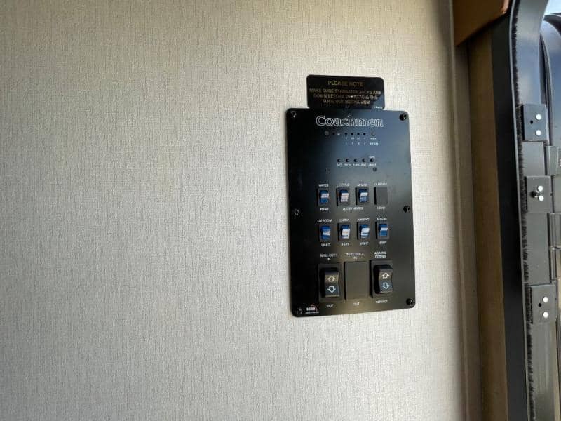 2024 Coachmen 2024 Coachmen Freedom Express - thumbnail 46