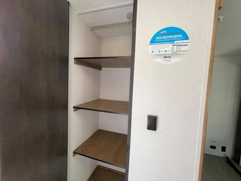 2024 Coachmen 2024 Coachmen Freedom Express - thumbnail 48