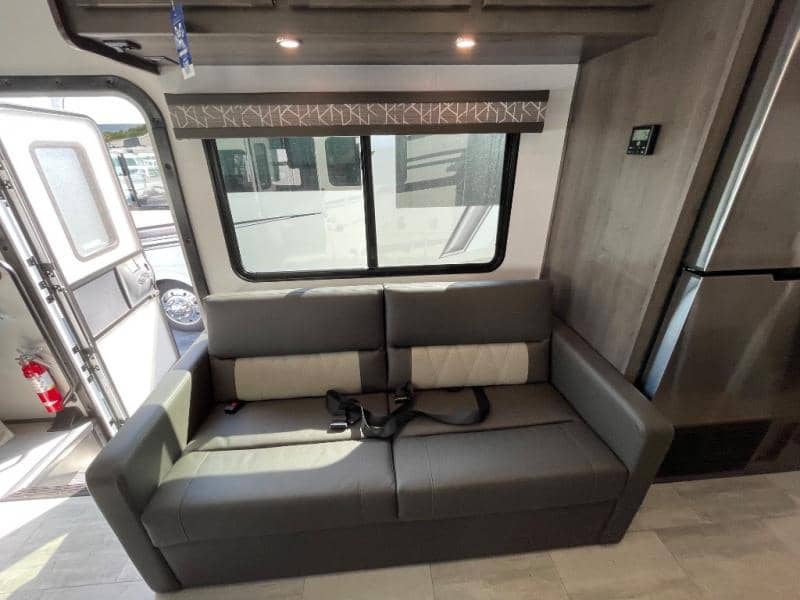 2024 Forest River 2024 Forest River FR3 - thumbnail 29