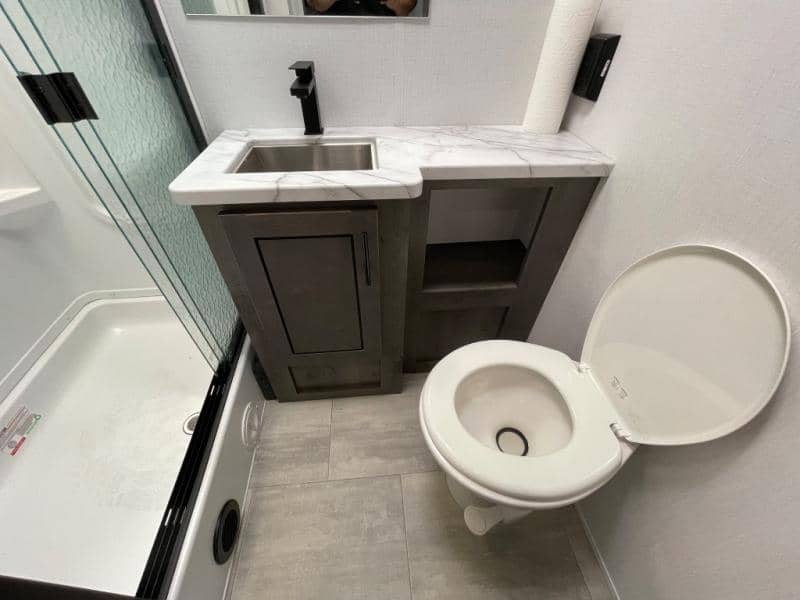 2024 Forest River 2024 Forest River FR3 - thumbnail 43