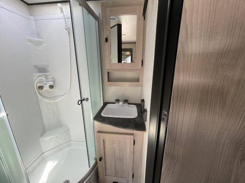 2024 Coachmen 2024 Coachmen Northern Spirit - thumbnail 19