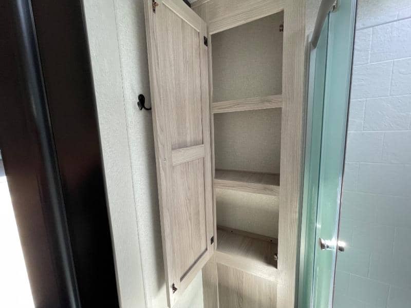 2024 Coachmen 2024 Coachmen Northern Spirit - thumbnail 25