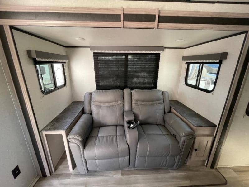 2024 Coachmen 2024 Coachmen Northern Spirit - thumbnail 6