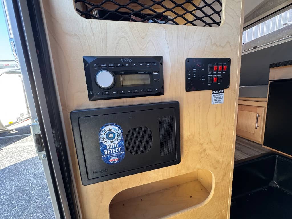 2024 Little Guy Trailers 2024 Little Guy Trailers MICRO MAX - thumbnail 13