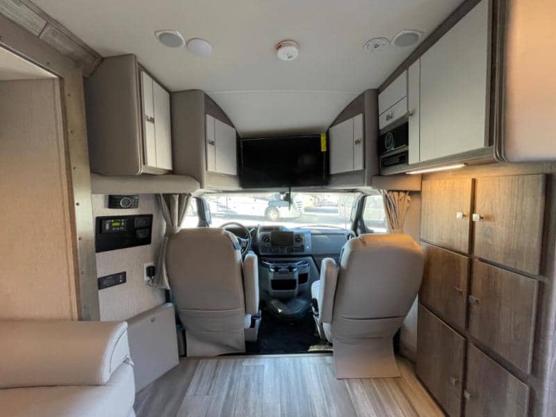 2024 Phoenix USA 2024 Phoenix USA Phoenix Cruiser - thumbnail 12