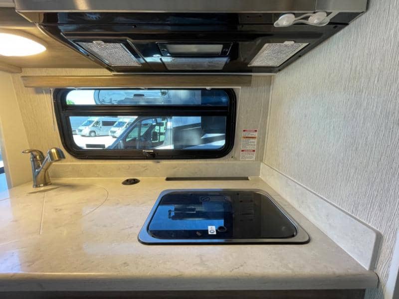 2024 Phoenix USA 2024 Phoenix USA Phoenix Cruiser - thumbnail 32