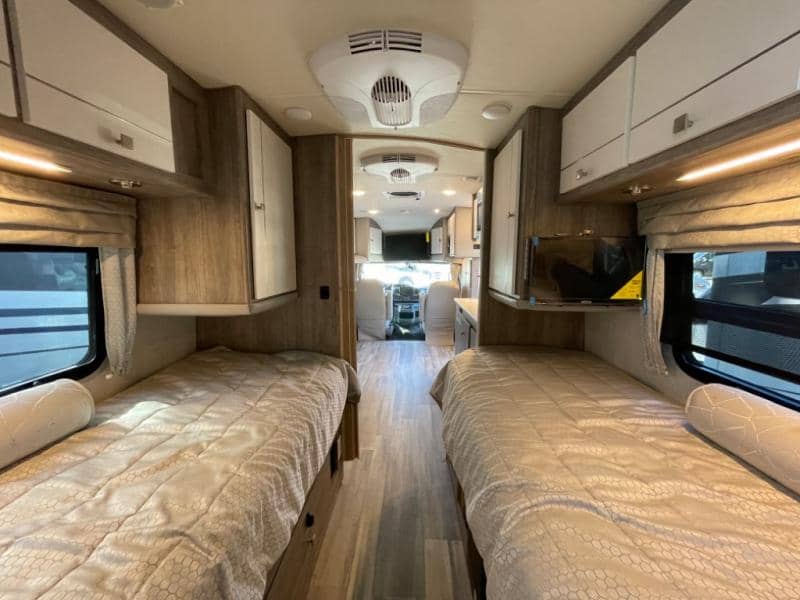 2024 Phoenix USA 2024 Phoenix USA Phoenix Cruiser - thumbnail 37