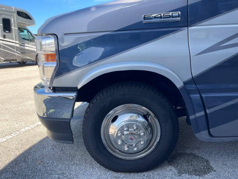 2024 Phoenix USA 2024 Phoenix USA Phoenix Cruiser - thumbnail 4