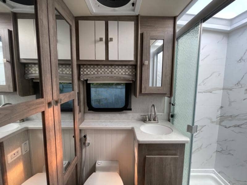 2024 Phoenix USA 2024 Phoenix USA Phoenix Cruiser - thumbnail 43