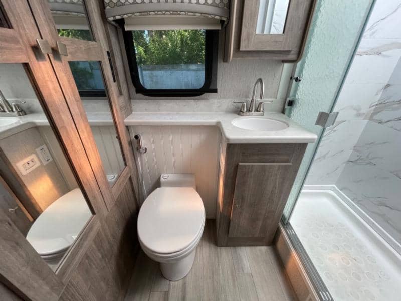 2024 Phoenix USA 2024 Phoenix USA Phoenix Cruiser - thumbnail 44