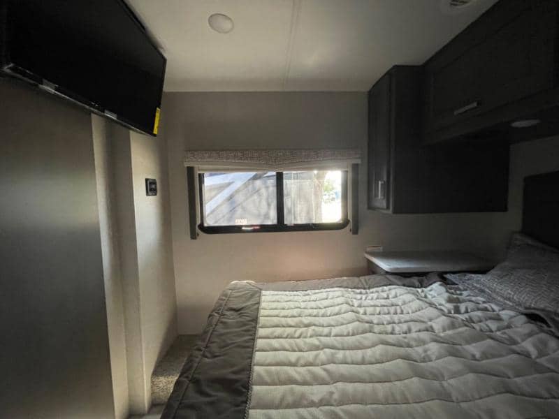 2024 Thor Motor Coach 2024 Thor Motor Coach Omni Trail - thumbnail 35