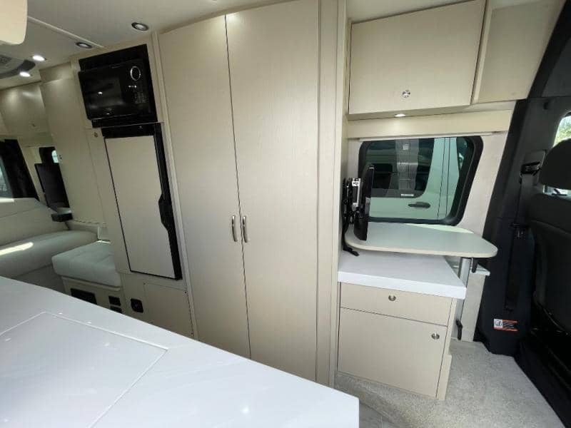 2024 Pleasure-Way 2024 Pleasure-Way Plateau - thumbnail 6