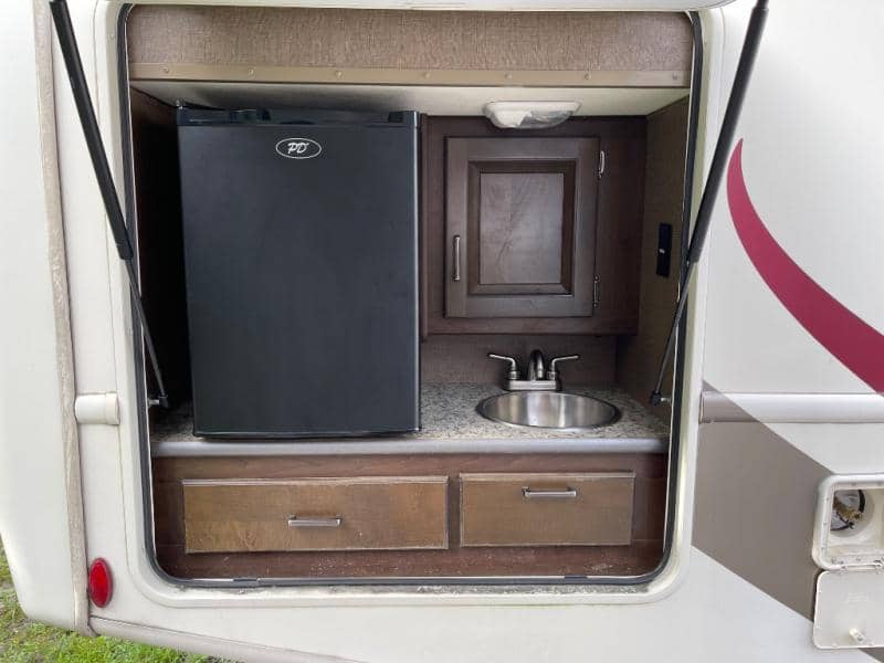 2019 Thor Motor Coach 2019 Thor Motor Coach Hurricane - thumbnail 43