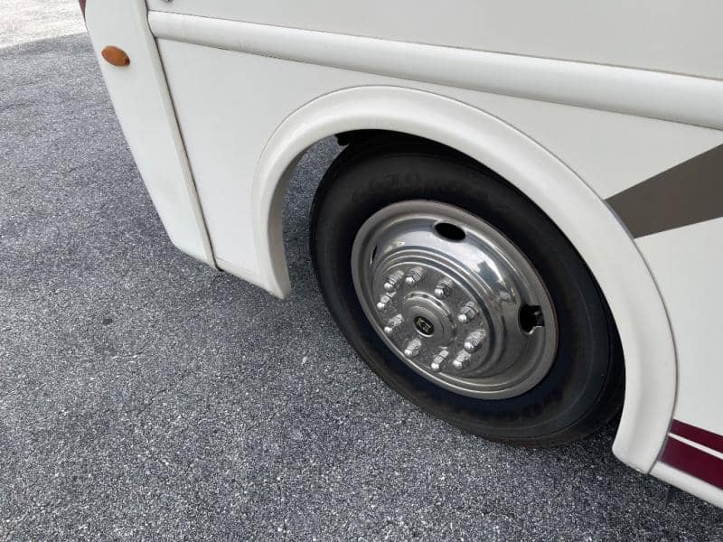 2019 Thor Motor Coach 2019 Thor Motor Coach Hurricane - thumbnail 56