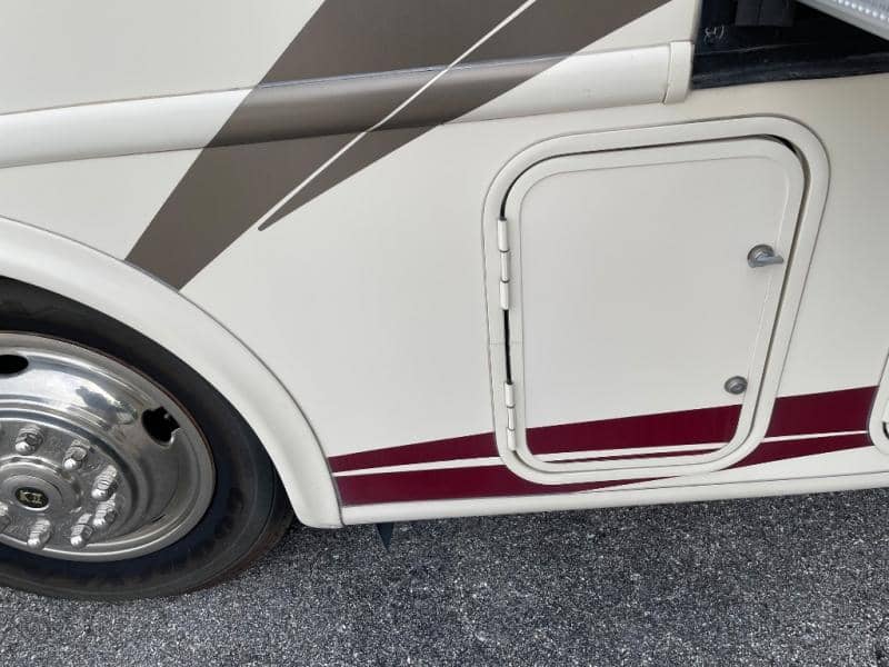 2019 Thor Motor Coach 2019 Thor Motor Coach Hurricane - thumbnail 57