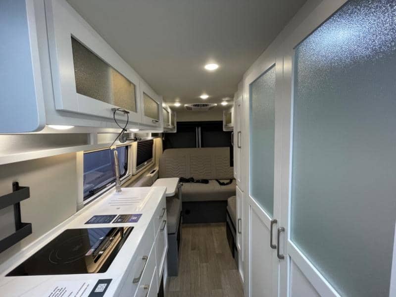 2025 Coachmen 2025 Coachmen Nova - thumbnail 13