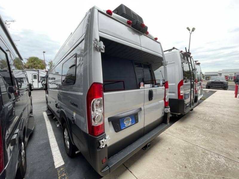 2025 Coachmen 2025 Coachmen Nova - thumbnail 5