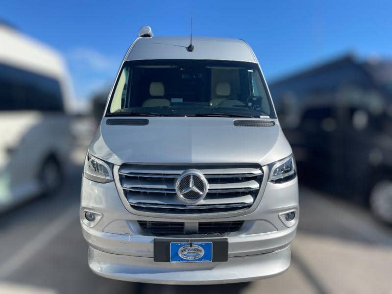 2025 Midwest Automotive Designs 2025 Midwest Automotive Designs Passage - thumbnail 2