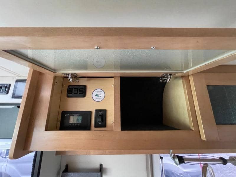 2025 Coachmen 2025 Coachmen Nova - thumbnail 16