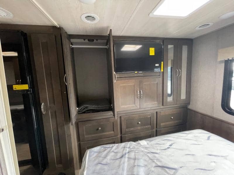 2025 Nexus RV 2025 Nexus RV Viper - thumbnail 34