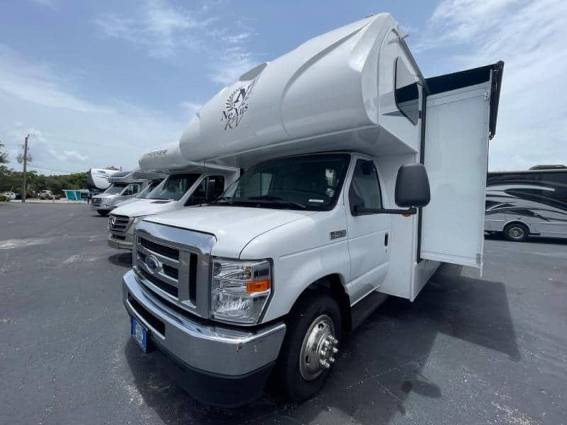 2025 Nexus RV 2025 Nexus RV Triumph - thumbnail 3