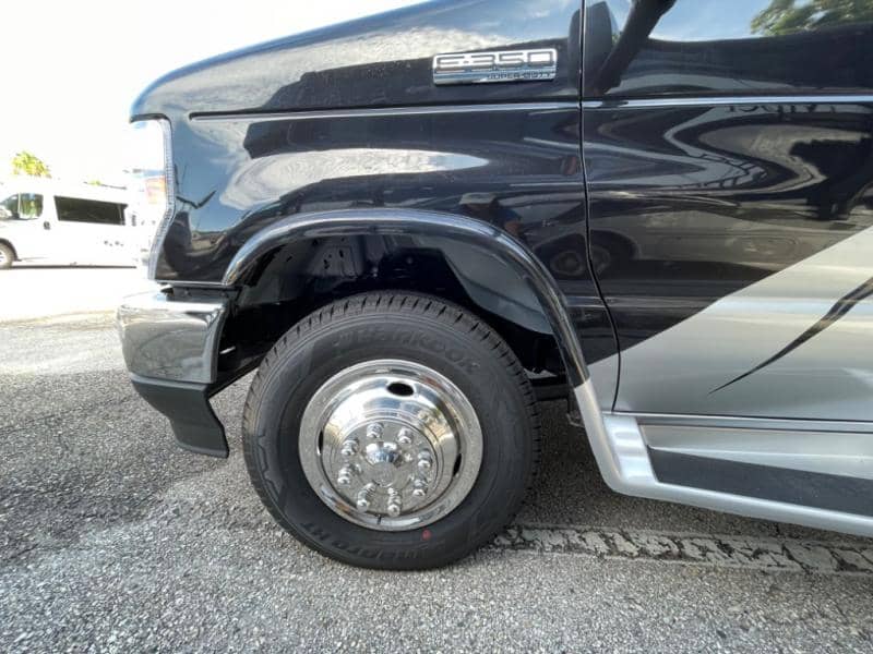 2025 Nexus RV 2025 Nexus RV Viper - thumbnail 5