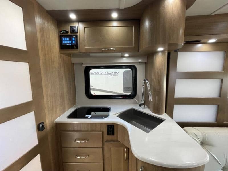 2019 Pleasure-Way 2019 Pleasure-Way Plateau - thumbnail 12