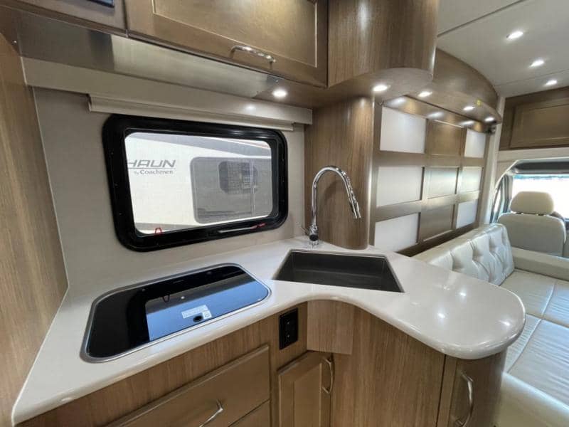 2019 Pleasure-Way 2019 Pleasure-Way Plateau - thumbnail 14