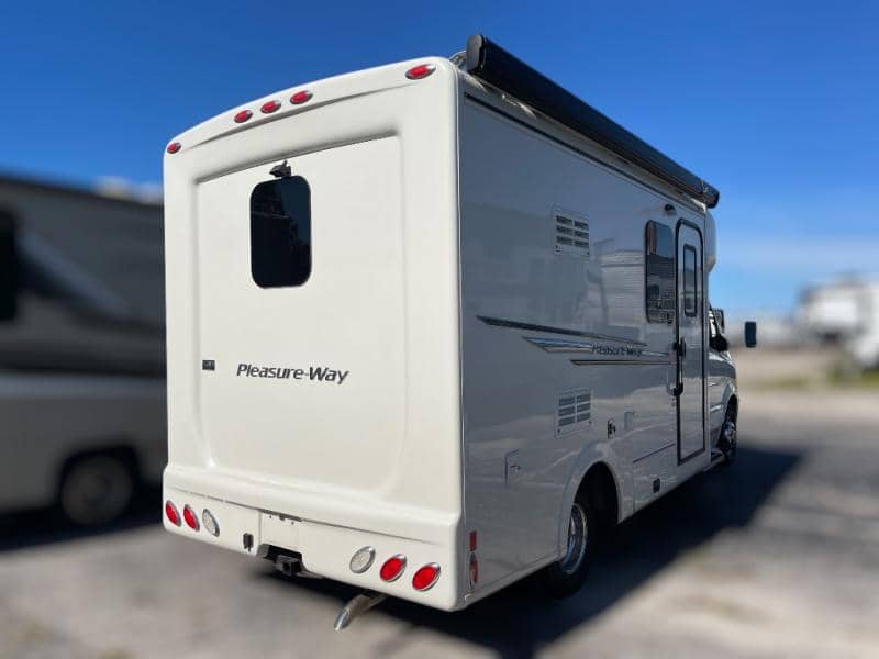 2019 Pleasure-Way 2019 Pleasure-Way Plateau - thumbnail 6