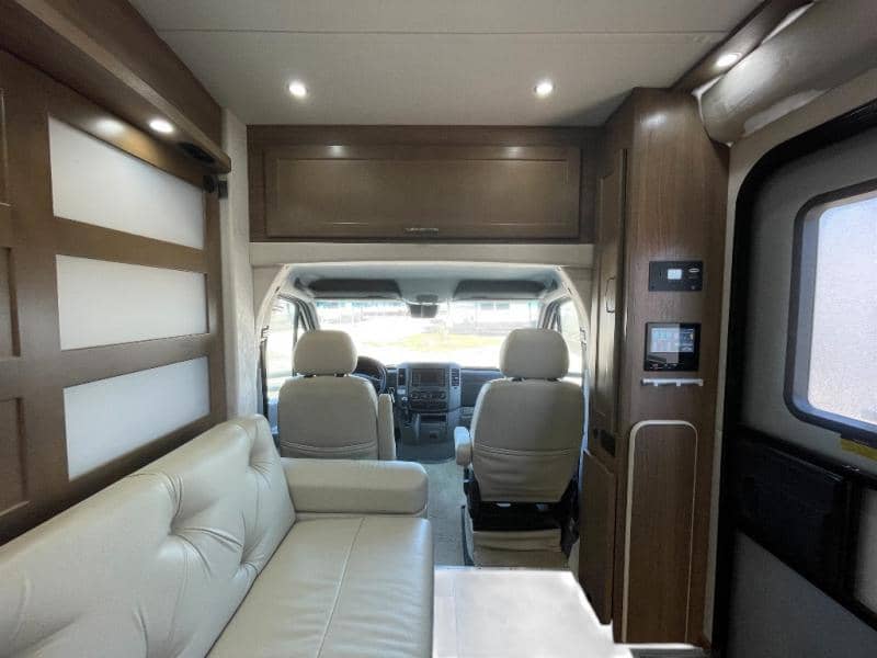 2019 Pleasure-Way 2019 Pleasure-Way Plateau - thumbnail 7