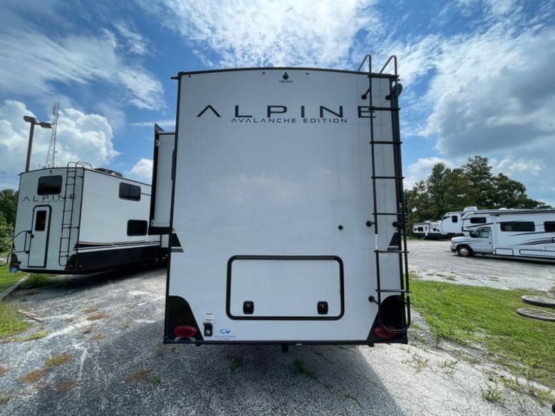 2025 Keystone RV 2025 Keystone RV Alpine Avalanche Edition - thumbnail 7