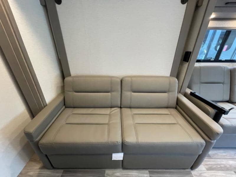 2025 Fleetwood RV 2025 Fleetwood RV Insight - thumbnail 28