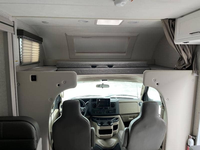 2025 Thor Motor Coach 2025 Thor Motor Coach Quantum - thumbnail 16