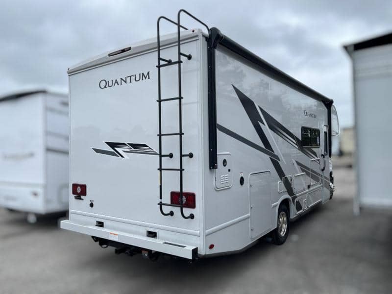 2025 Thor Motor Coach 2025 Thor Motor Coach Quantum - thumbnail 8