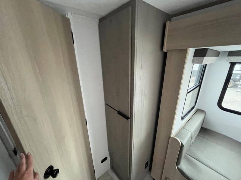 2025 Dutchmen 2025 Dutchmen Kodiak - thumbnail 31