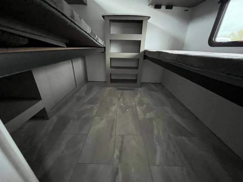 2025 Dutchmen 2025 Dutchmen Kodiak - thumbnail 35