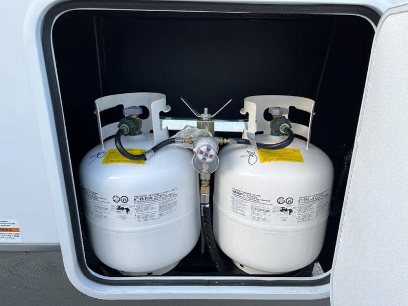 2025 Forest River 2025 Forest River Cardinal - thumbnail 14