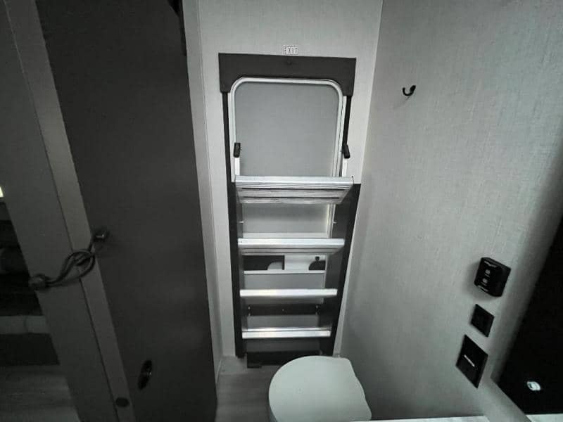 2025 Forest River 2025 Forest River Cardinal - thumbnail 20