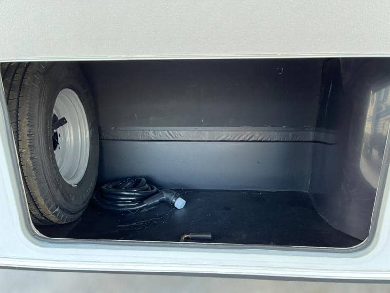 2025 Forest River 2025 Forest River Cardinal - thumbnail 6