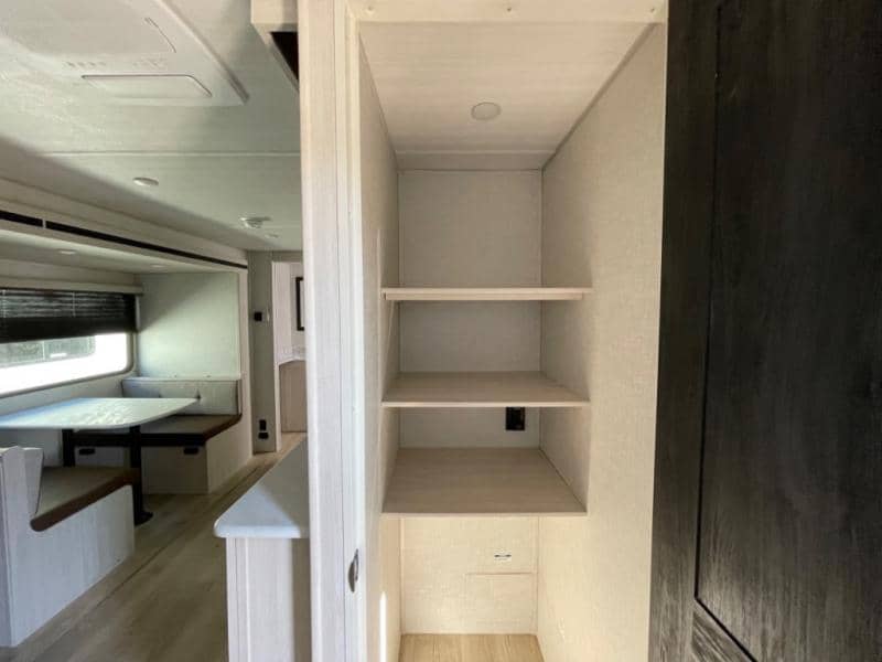 2025 Forest River 2025 Forest River Surveyor Legend - thumbnail 18