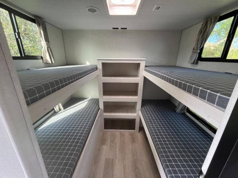 2025 Forest River 2025 Forest River Surveyor Legend - thumbnail 11