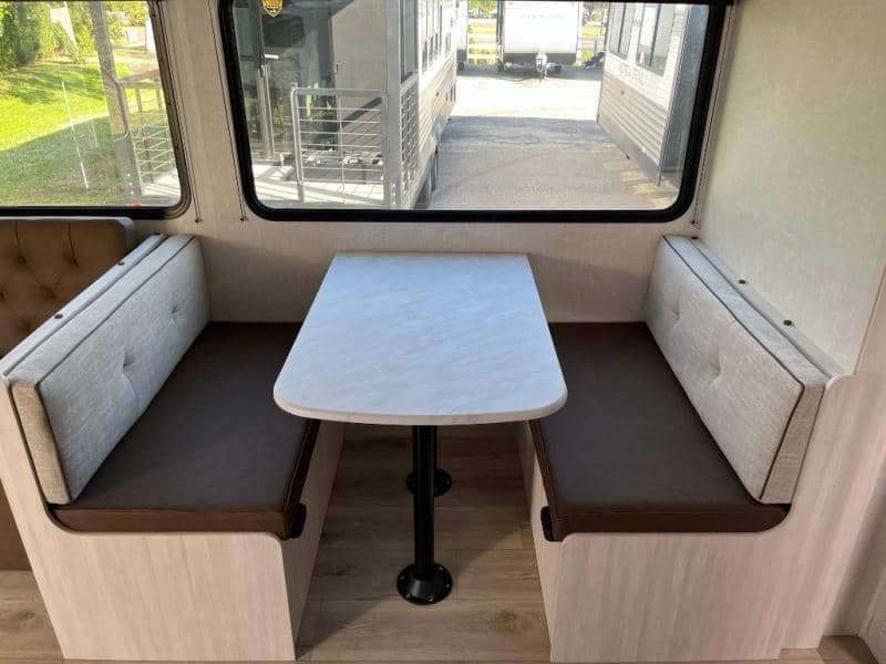 2025 Forest River 2025 Forest River Surveyor Legend - thumbnail 17