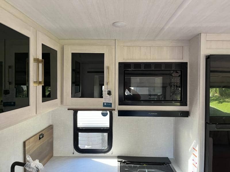 2025 Forest River 2025 Forest River Surveyor Legend - thumbnail 19