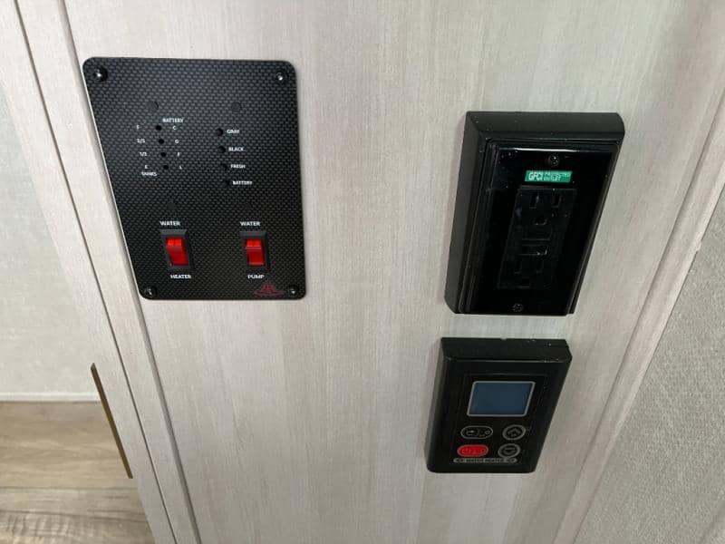 2025 Forest River 2025 Forest River Surveyor Legend - thumbnail 27