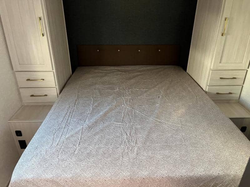 2025 Forest River 2025 Forest River Surveyor Legend - thumbnail 32