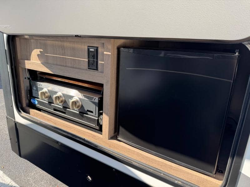 2022 Grand Design 2022 Grand Design Imagine - thumbnail 6