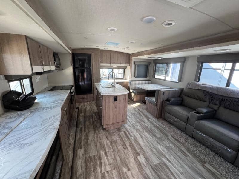 2022 Grand Design 2022 Grand Design Imagine - thumbnail 9