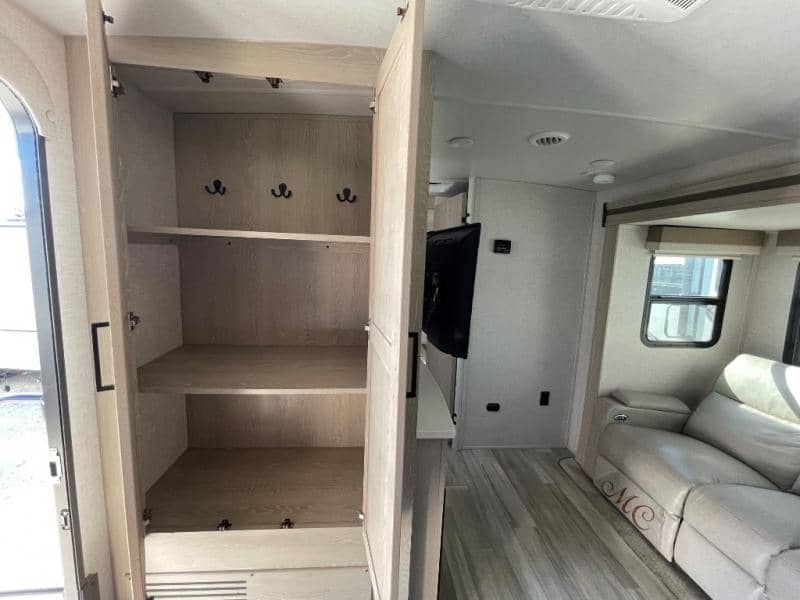 2023 Flagstaff 2023 Flagstaff Micro Lite - thumbnail 14