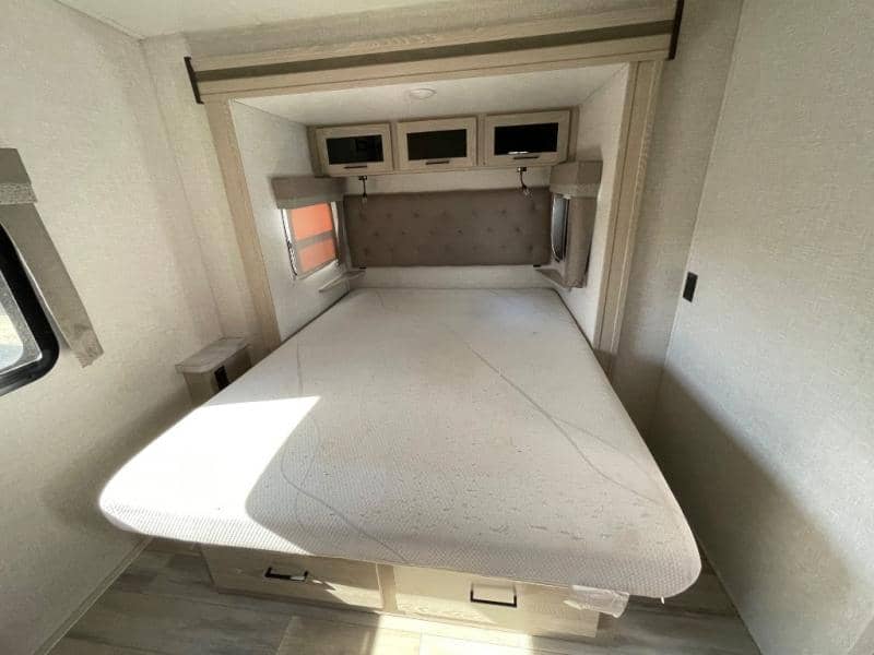 2023 Flagstaff 2023 Flagstaff Micro Lite - thumbnail 32